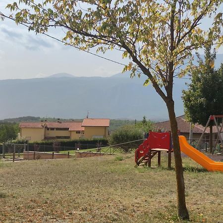 Complesso Turistico Aurora - Camere B&B Poggio Picenze Luaran gambar