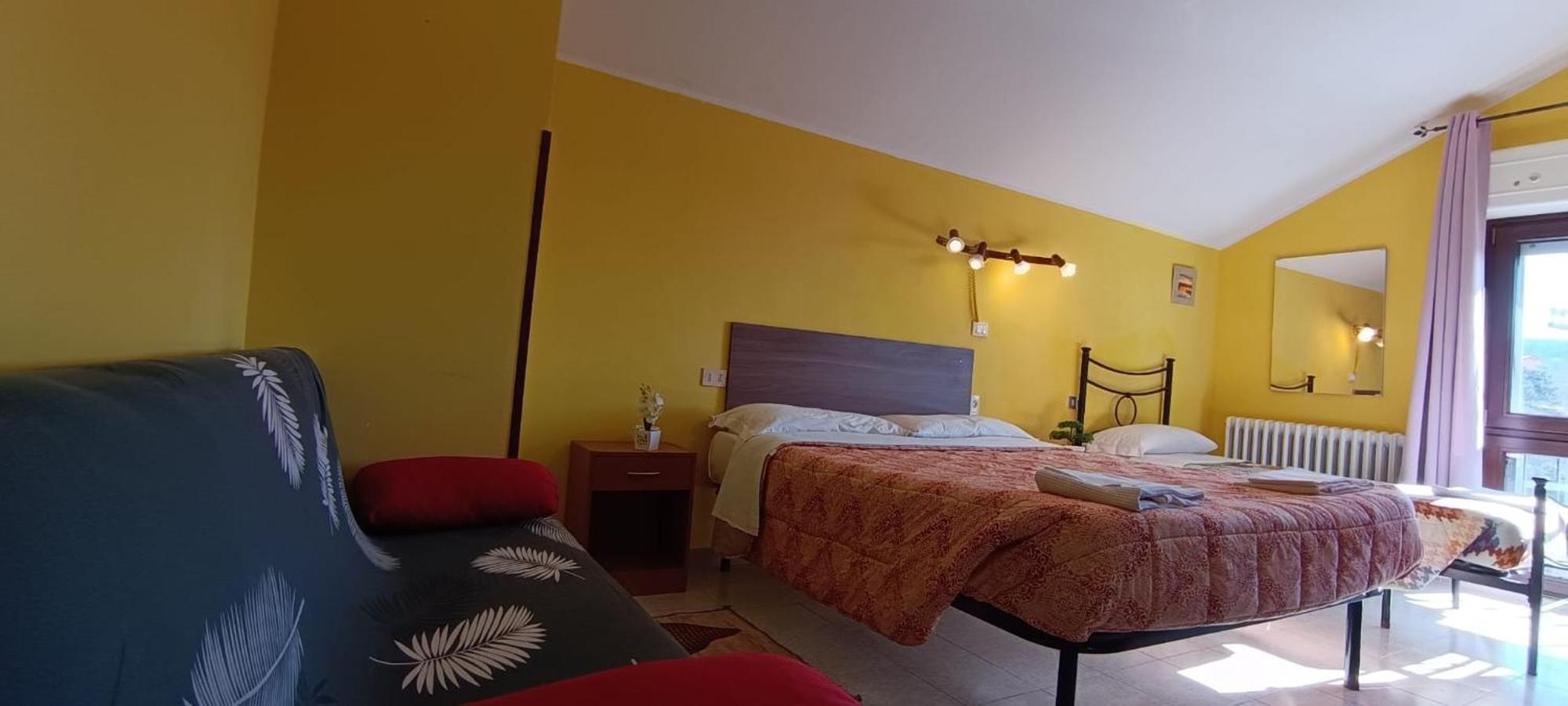 Complesso Turistico Aurora - Camere B&B Poggio Picenze Luaran gambar
