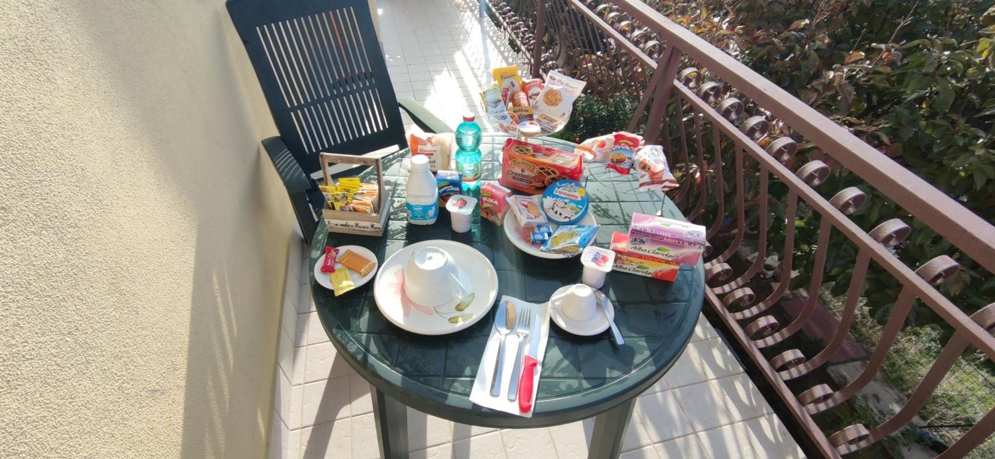 Complesso Turistico Aurora - Camere B&B Poggio Picenze Luaran gambar