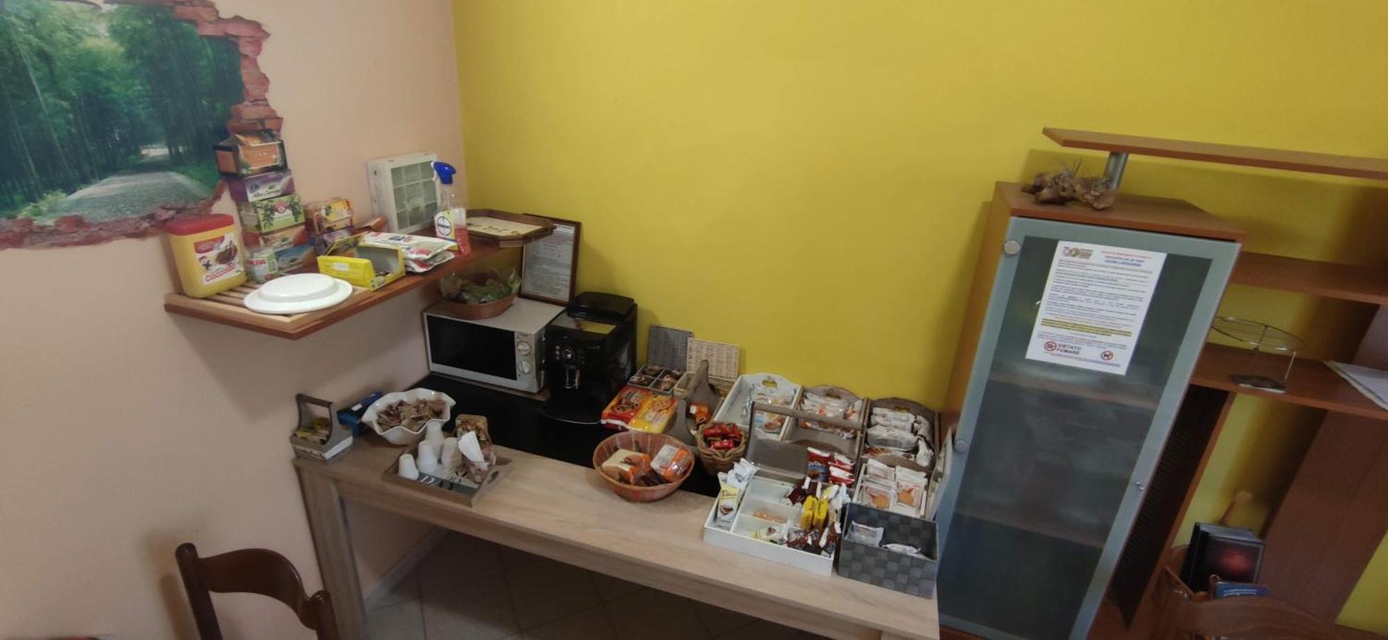 Complesso Turistico Aurora - Camere B&B Poggio Picenze Luaran gambar